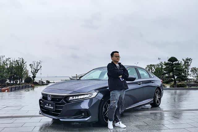 7天1万辆订单,合资轿车都像新雅阁这样,我也买