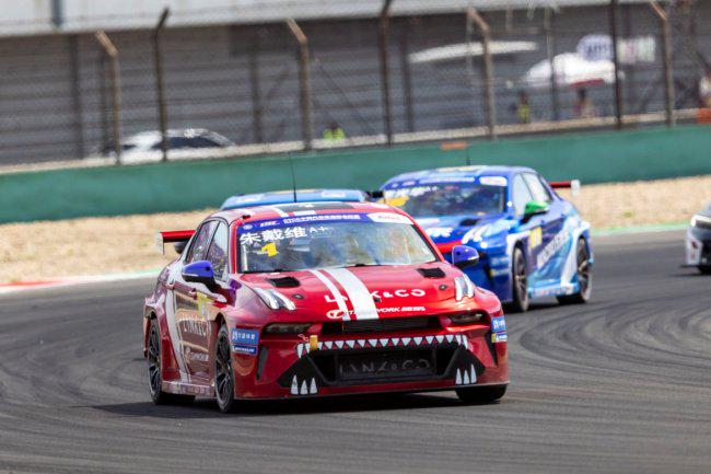 重磅交付!领克 03+TCR 赛车正式交车 韩东君领衔征战 TCR 上海站