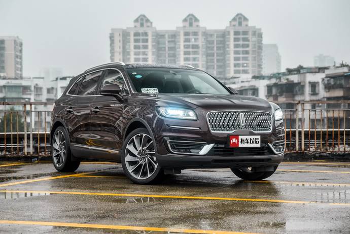 【实测】40万出头最具总统气质的SUV,林肯航海家优缺点解析_有车以后