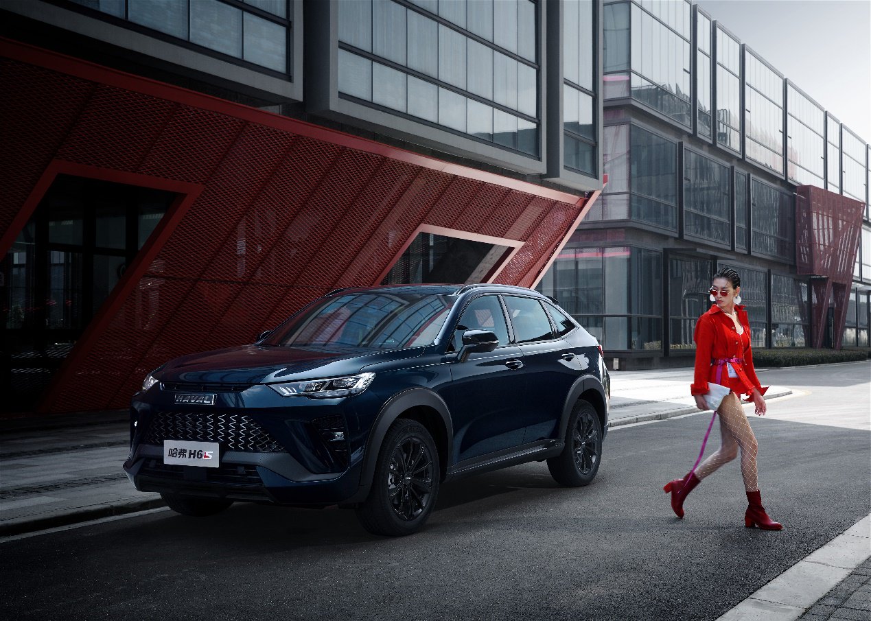 零百加速6.8秒的运动神车,新世代的智能SUV-哈弗H6S