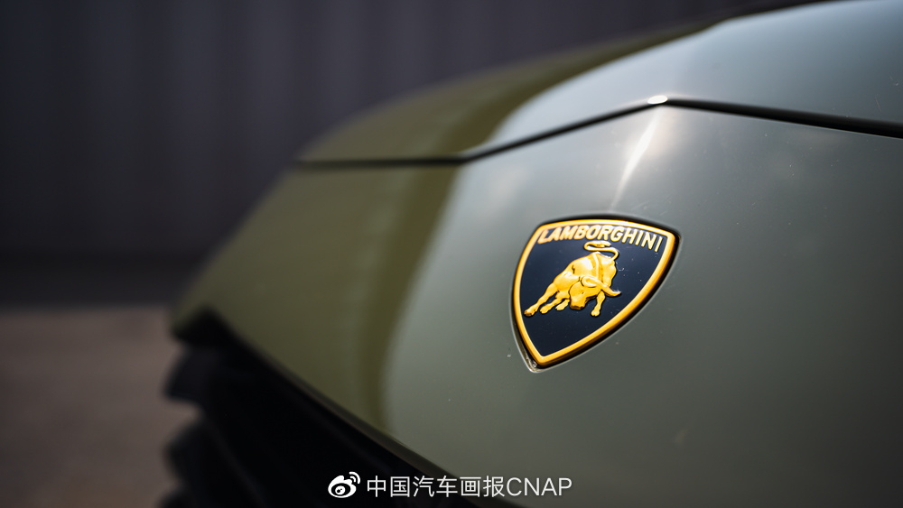 “碳”的艺术 试驾兰博基尼Urus Performante