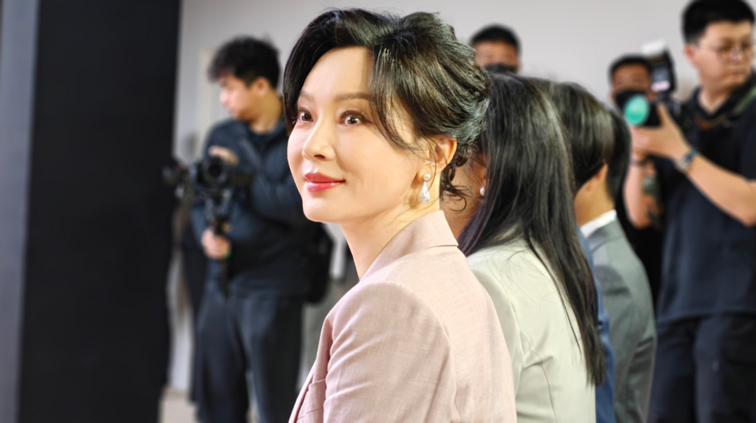运动也能很优雅!与演员陈数一起,赏昊铂S600原创自然美学