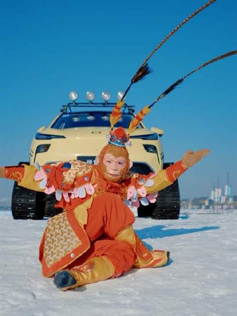 我的天呐！冰面漂移撒野太带劲儿 冰雪长春是有点整活天赋在身上 雪饼猴