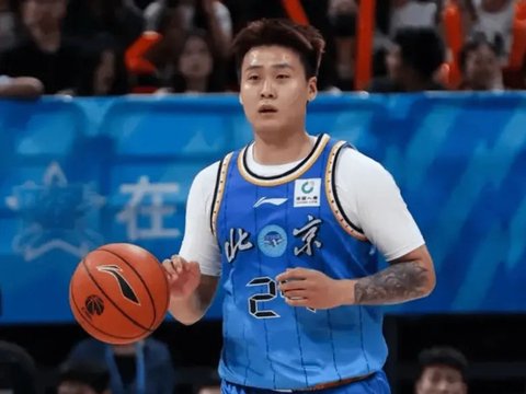 北京被淘汰2人引众怒！赵睿攻守崩盘，许利民被打懵毫无调整！