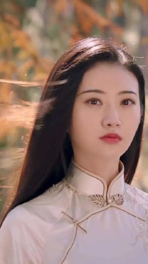 景甜女王范儿十足，她在剧中的经典角色你还记得吗？
