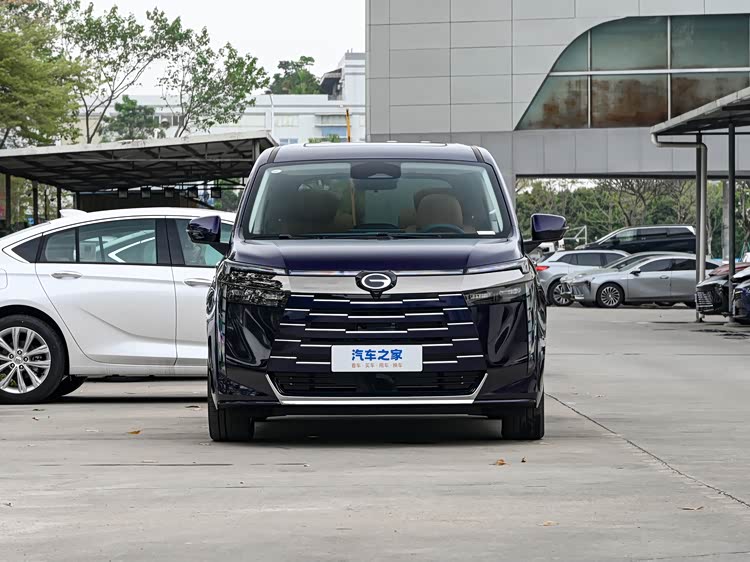 广汽传祺E8PHEV:空间与动力的完美结合
