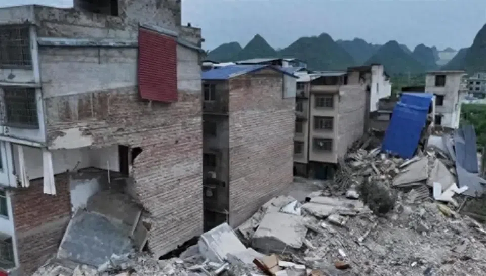 柳州地震捐款名单曝光，年入过亿明星集体沉默，郭晶晶没说错