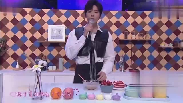 刘宇宁新歌《万有引力》获赞，李荣浩汪苏泷联手打造