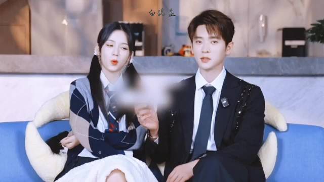 周也恋情反转,李登科否认男方为周皓崎