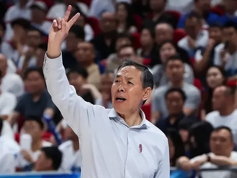 北京又输在许利民应变！打不开就频繁换人，攻守无体系，还没暂停
