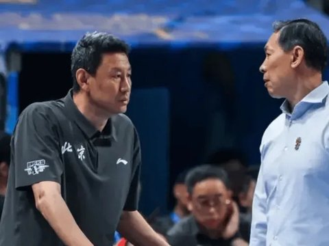 G4北京被逆转，谁注意此举？许利民李楠各拿一战术板，这不乱吗