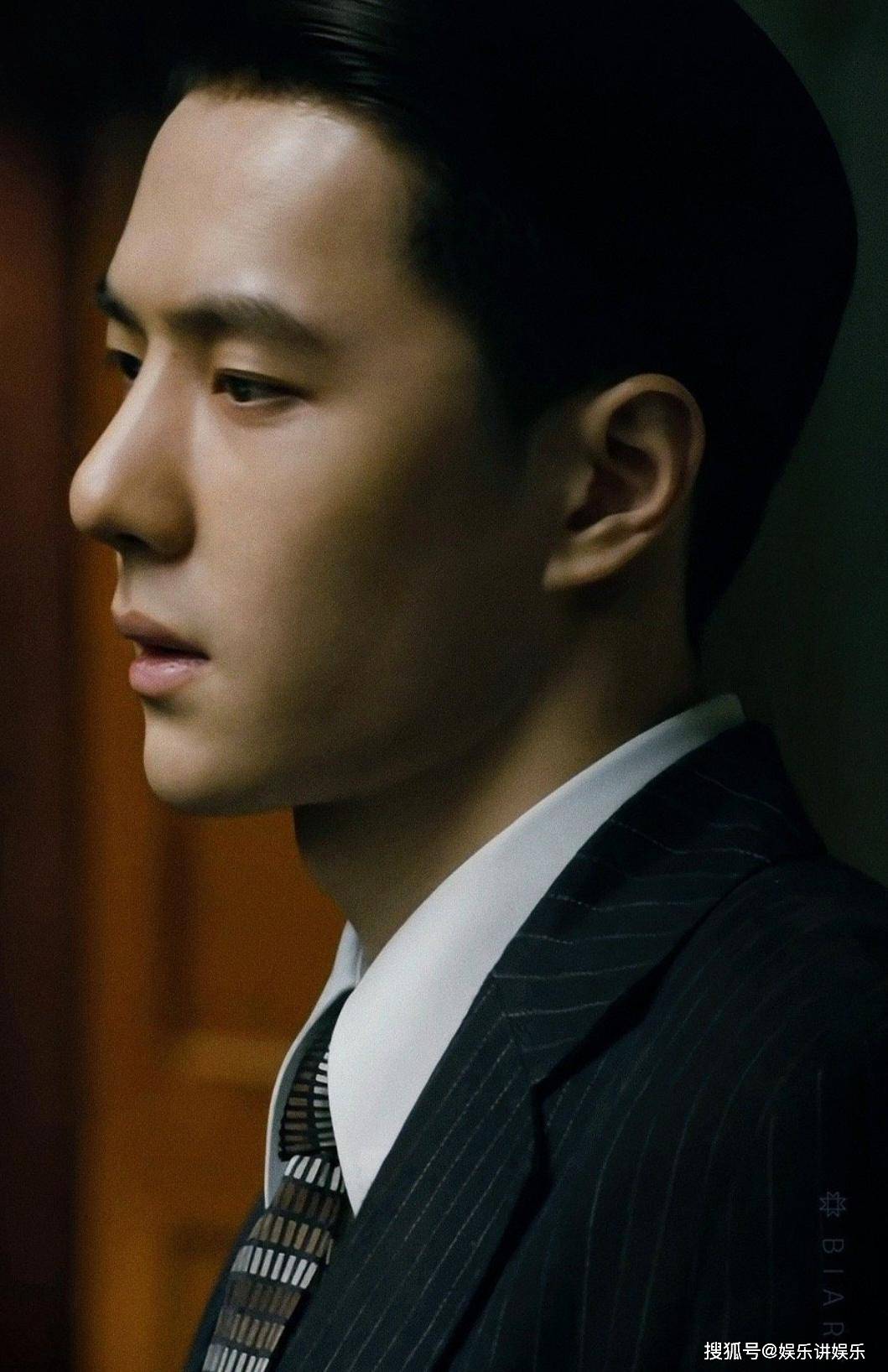 王一博星光闪耀亚洲电影大奖，从“无名”到最佳新演员的荣耀之路_角色_演艺_演技