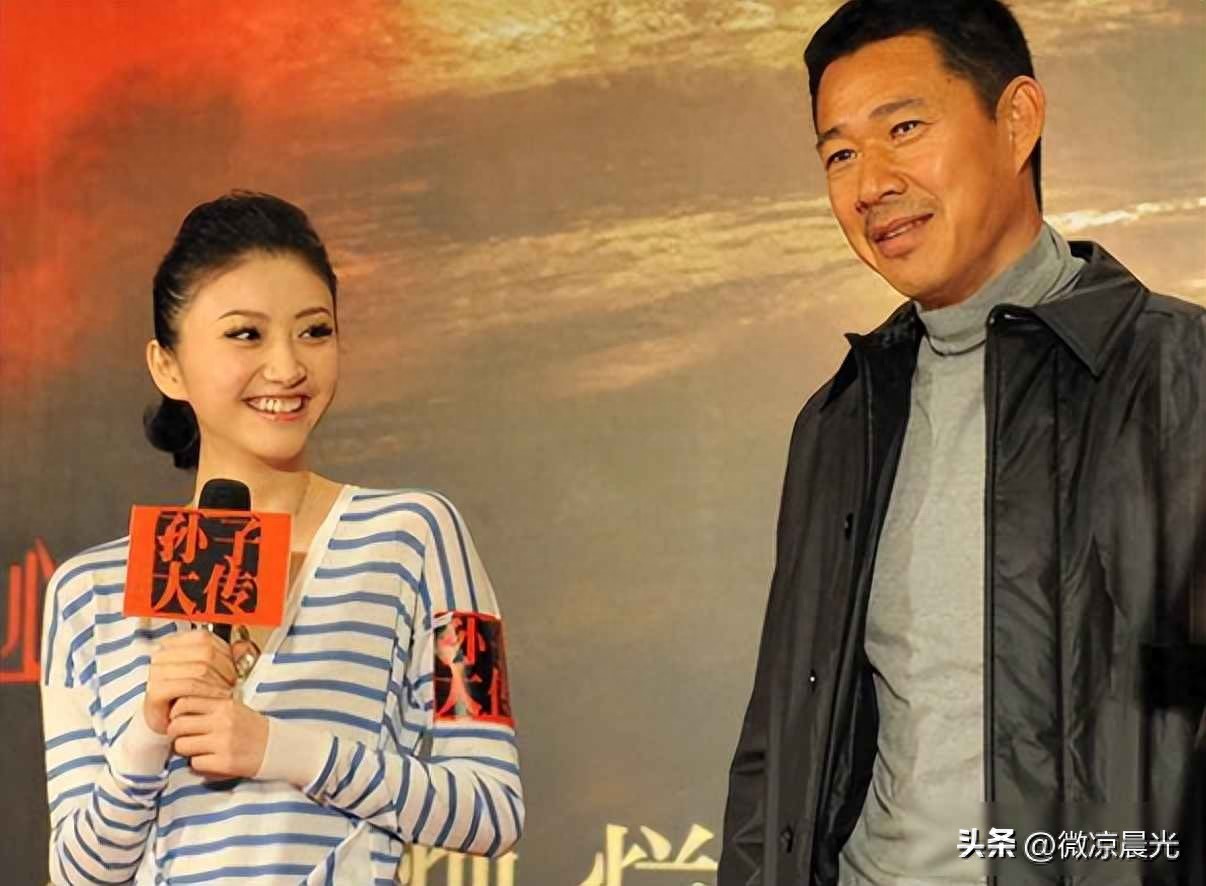 顶流光环下的秘密交易，真假难辨的代孕协议，舆论风暴中谁在沉默