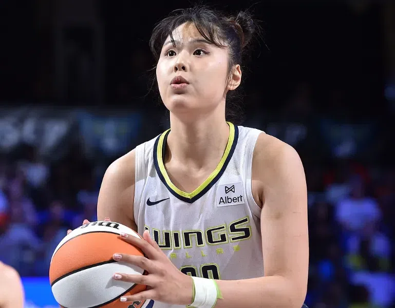 WNBA：李月汝5分钟0+0+0+0+0梦游 飞翼被轰23-5崩盘输梦想