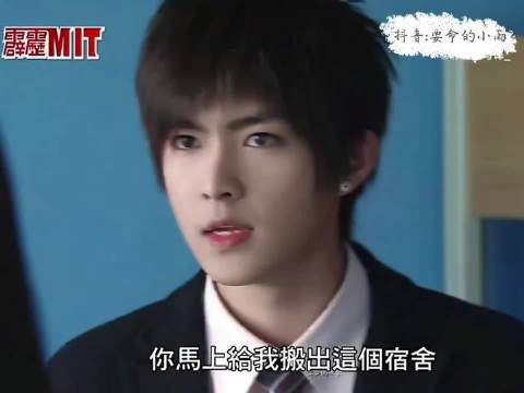 《霹雳MIT》里，007这个角色从这个视角看，帅得让人屏息！