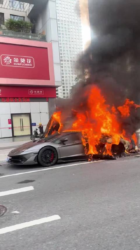 国内兰博基尼频发自燃引质疑