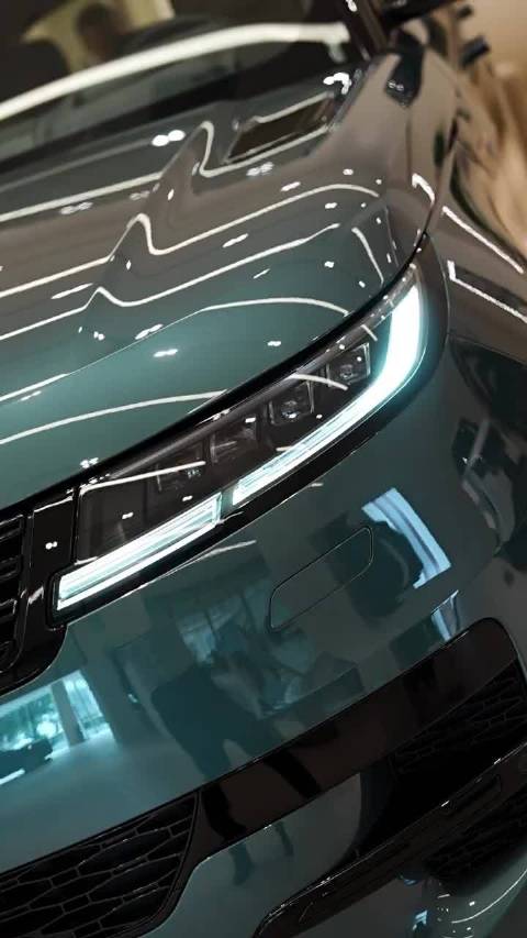 百万级豪华SUV 既能兼顾运动，又越野能力出色，主要太帅了
