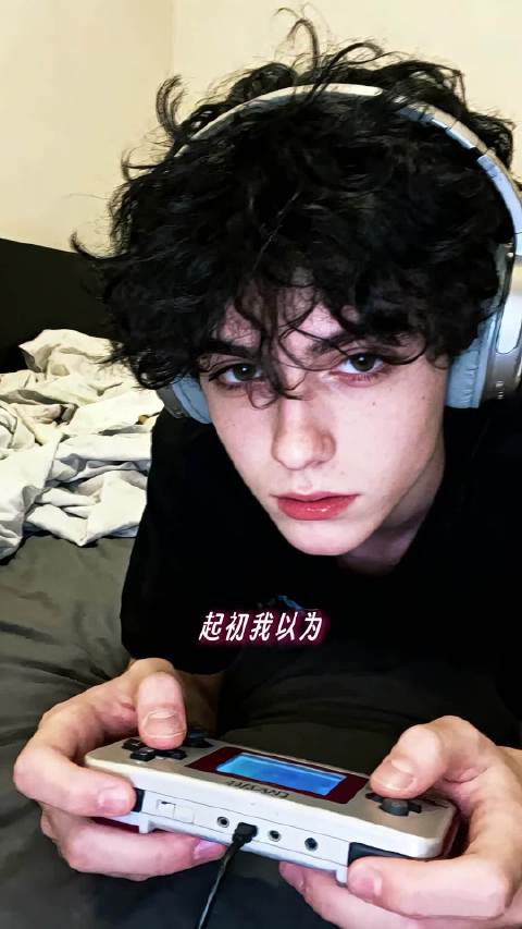 有啥事等我从意大利回来再说吧