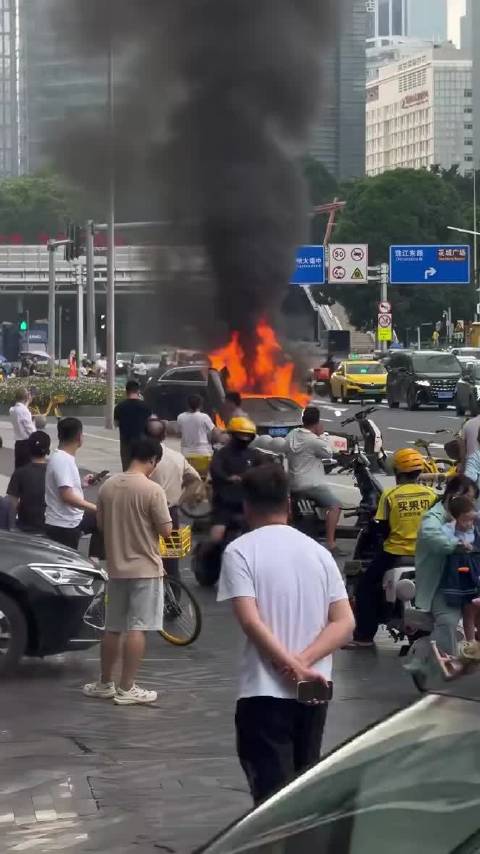夏季高温超跑车主需注意车辆水温