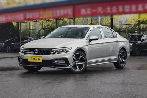 新车  售17.49万元起/配置调整,2025款大众迈腾200万辆众享款上市