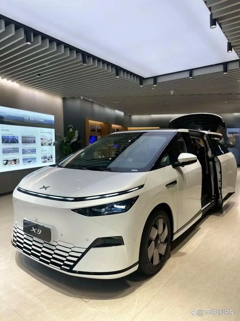 太疯狂！小鹏 X9 三年贬值 20 万，新车 35-42 万二手仅 21-27 万，捡漏还是大坑？