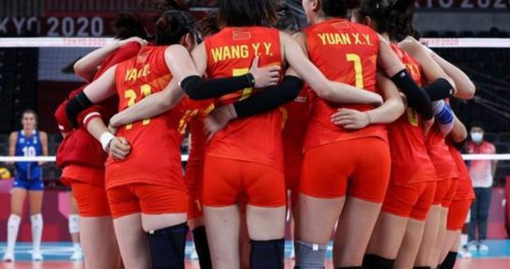 中国女排为什么不能以最强阵容参加世界大赛？