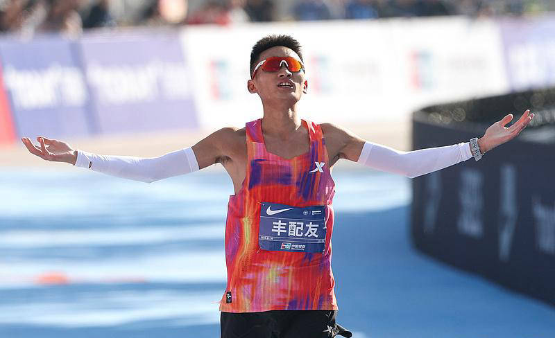 2026兰州马拉松前瞻：亚高原巅峰对决，19位精英争夺亚运会名额_选手_兰马_马赛
