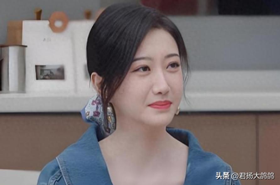 景甜风波升级！被扒签协议后卖豪宅，过往争议翻，早就被官媒点名