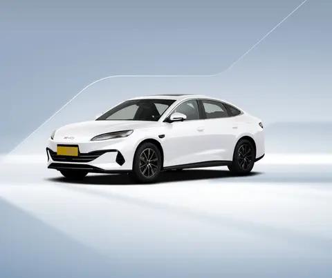 2026年买车的血赚了!这5款“神车”闭眼入,颜值智能全拉满