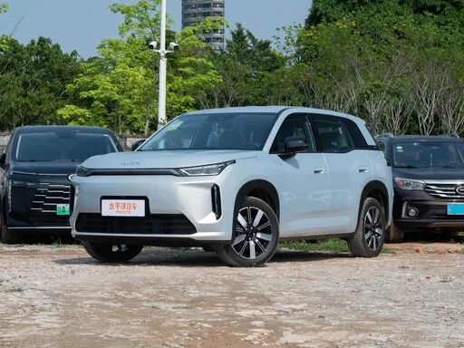 10 万级真长续航纯电 SUV|埃安 i60 纯电版,650km+3C 快充,家用最优解!