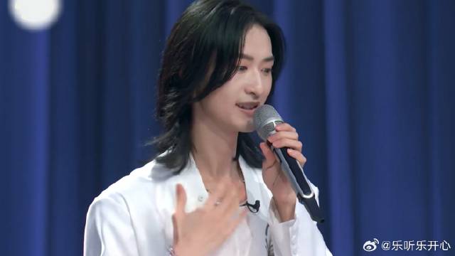 江西男人长相太清秀？没开口前，蔡国庆以为是女生