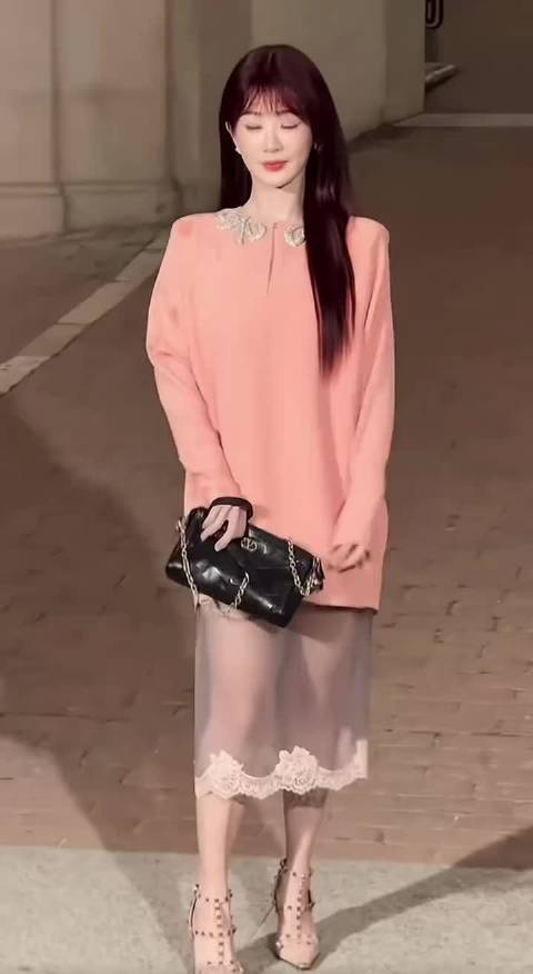 杨紫据说又有一部大女主剧《女君和熹》