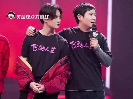若非情谊深厚至极，谁敢从容收手，又笃信对方定会回应？
