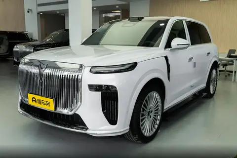 6座SUV有多香?看完这款2026款岚图泰山Ultra版就懂了