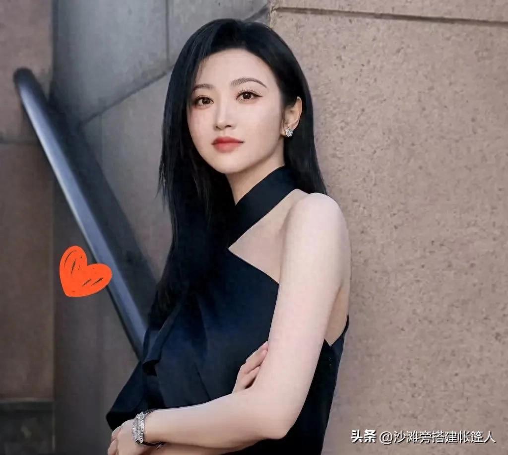 37岁的景甜，为什么越来越不像“要结婚”的人？