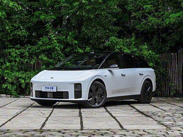 理想i6正式上市!售价不足25万,新形态纯电SUV,纯电续航720公里