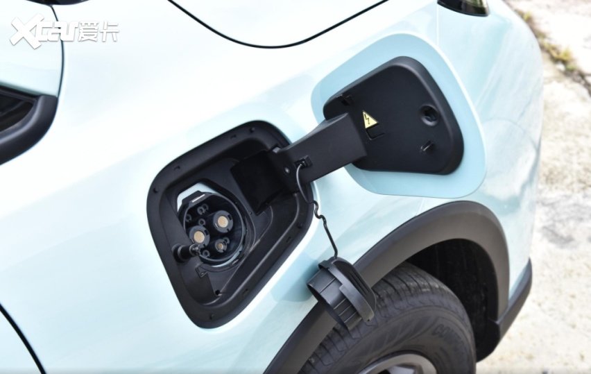 擅长户外露营的小型SUV?标配对外放电功能,最高续航401公里
