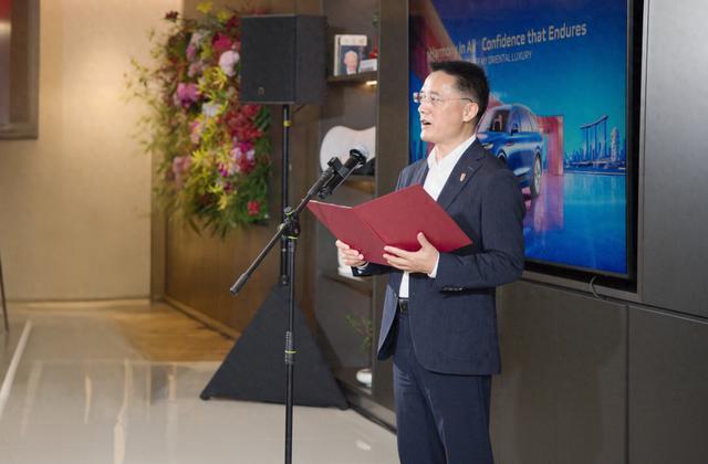 右舵的红旗车来了!正式登陆新加坡市场