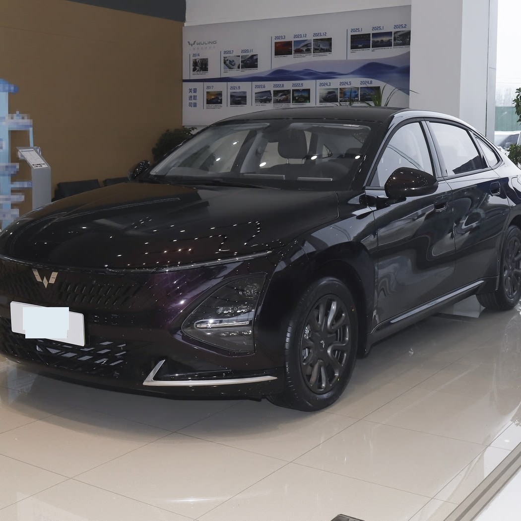 10万元内拿下插电混动中型轿车?四款实力选手实测解析_吉利银河 银河A7 2026款 EM-i 150km 悦享版_汽车
