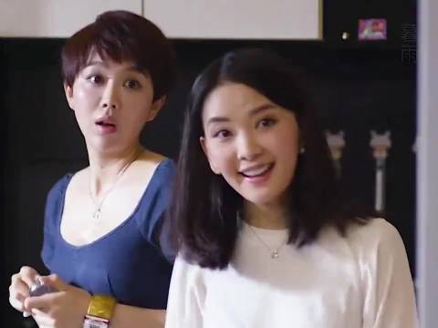 男人喊一声老婆，同时有两个女人答应，这是什么样的感受？