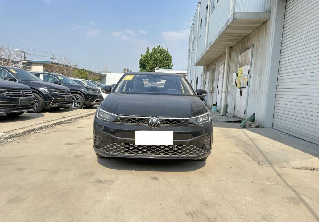 上汽大众朗逸新锐手动挡实车曝光,外观年轻动感,搭载1.5L发动机