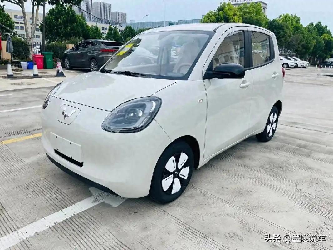 4万级代步车升级！2025款五菱mini四门版能否延续神车传奇？