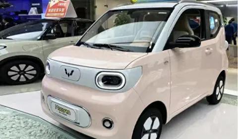 五菱宏光MINIEV 第三代马卡龙火爆销售 仅2.38万起售