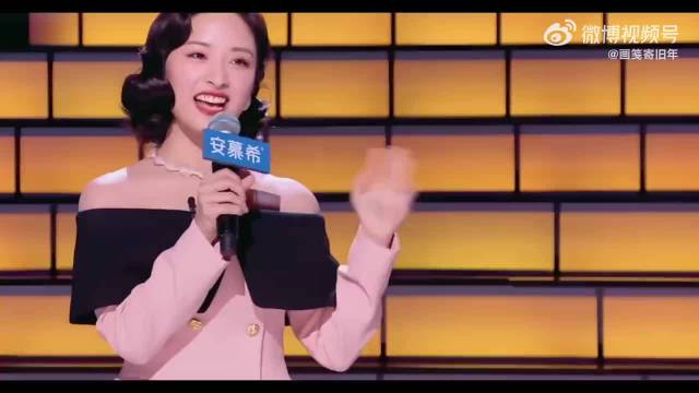 沈月面对催婚，调侃再过两年，我对象就毕业了