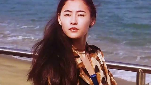 尹天仇较真龙套角色遭影后斥责，喜剧外壳下展现逐梦心酸