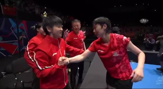 孙颖莎信任王曼昱决胜场