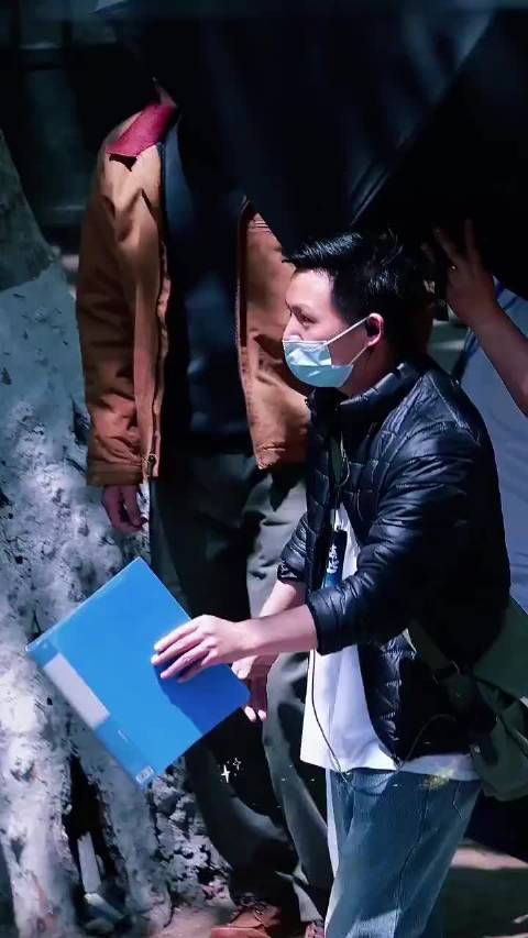 清清爽爽的年代剧大帅哥 一直都是颜值高光吧？