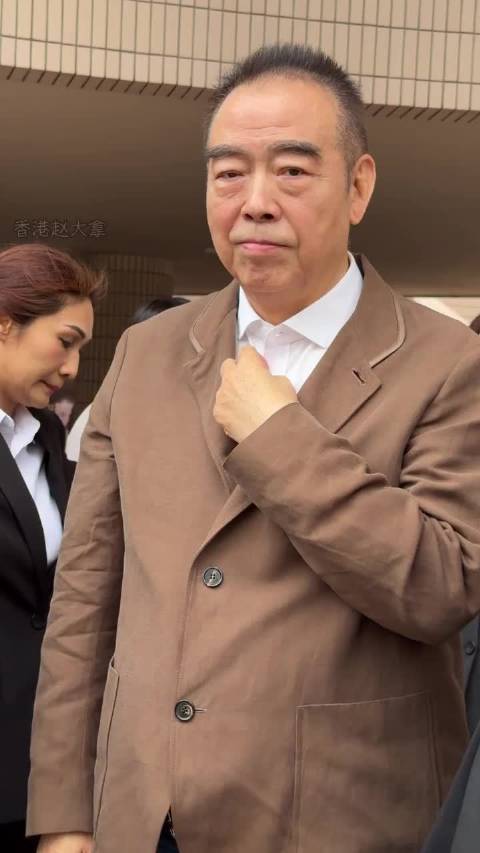 陈凯歌《无极》《搜索》撮合谢霆锋张柏芝高圆圆赵又廷