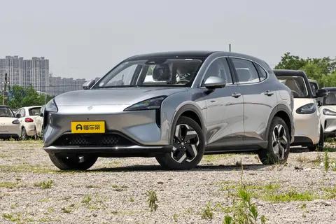 均衡实用之选：宝骏云海在 10 万级紧凑型 SUV 市场的差异化优势解析