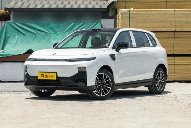 10万级SUV!600km续航+激光雷达，全能奶爸车_穗穗最好看